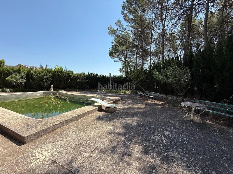 Foto 79c8faa8-3511-4fce-b65c-c02a62265930. Casa amb aparcament a Batoi Alcoi