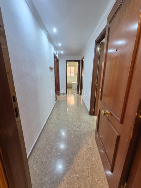 Foto f91242cb-0f5c-42bc-86b1-e165475dedfe. Location appartement avec parking dans L´Eixereta Burjassot