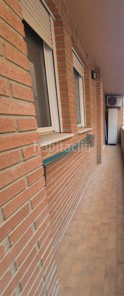 Foto 9ebe25d4-b6bf-4b6e-83c8-a2756a66bc7d. Miete etagenwohnung mit parking in L´Eixereta Burjassot