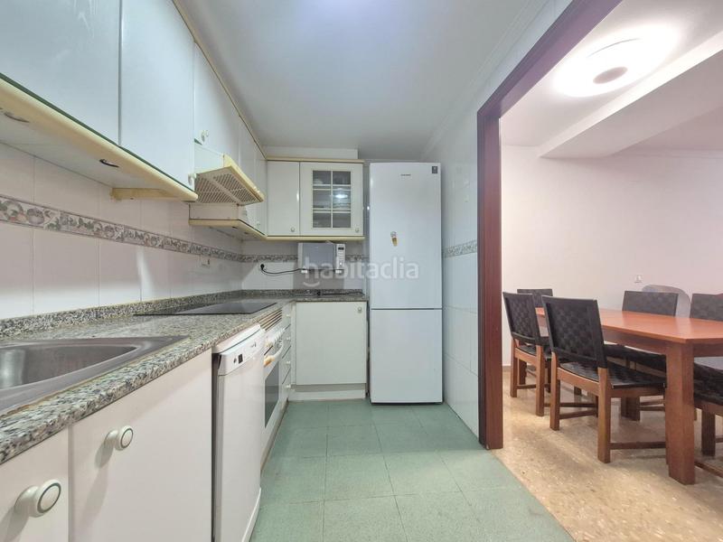 Foto a6910359-00f2-45f5-ba34-b9f4aee9f55f. Miete etagenwohnung mit parking in L´Eixereta Burjassot