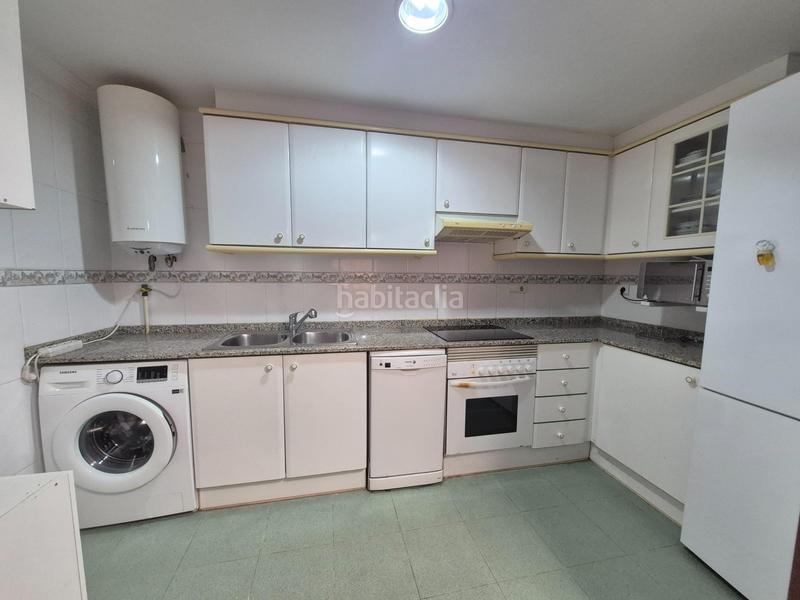 Foto ffcd3970-3b72-44cc-ab4d-3faefa84fd54. Miete etagenwohnung mit parking in L´Eixereta Burjassot