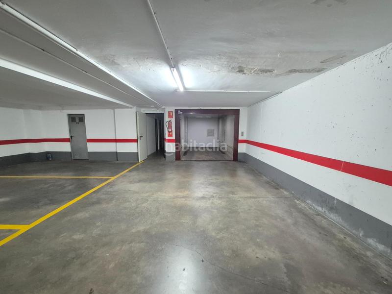 Foto 691c83db-852c-4d75-afe3-1b4188b1253a. Rent flat with parking in L´Eixereta Burjassot