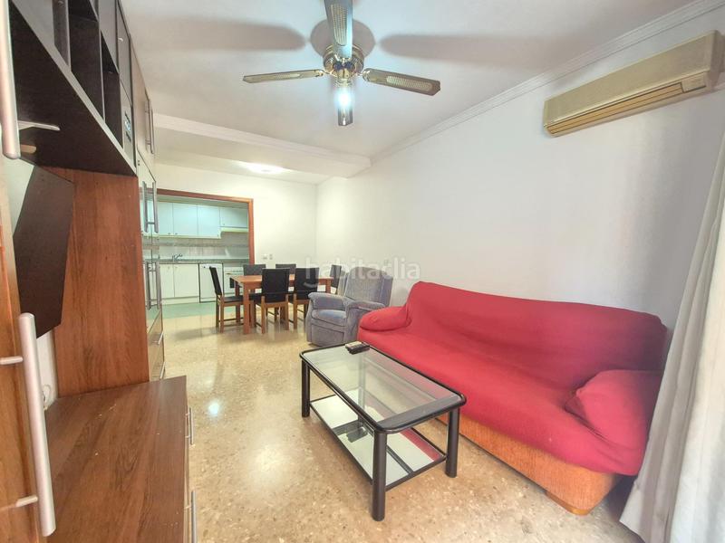 Foto f96cabbb-82b2-4e36-a6bf-5914958361c0. Rent flat with parking in L´Eixereta Burjassot