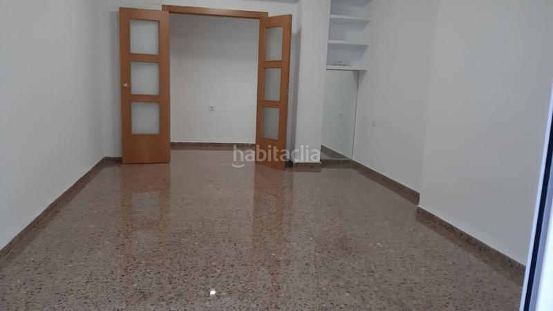 Foto f5eadc45-c3ef-49a9-b8ad-f71b310be5e1. Rent flat with heating in Cardenal Benlloch Mislata