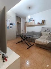 Piso en Cardenal Benlloch. Amplio piso en mislata cerca del metro  oportunidad única
