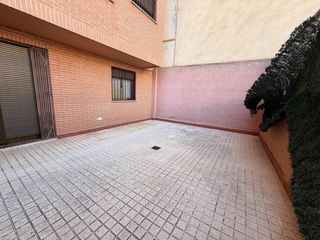 Lloguer Pis a La Constitución-Canaleta. Céntrico, metro mislata a un paso y 4 habitaciones