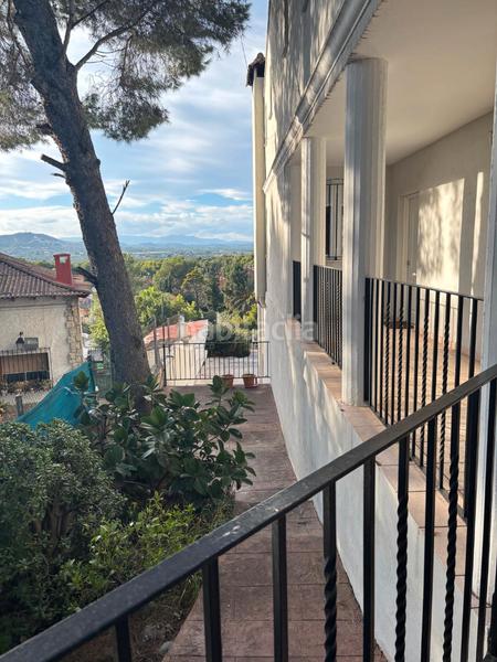 Foto 0e6ed782-5c3e-4ec7-a47c-3a2fb9bf5fae. Chalet con camino parcheggio piscina in El Vedat - Santa Apolonia Torrent