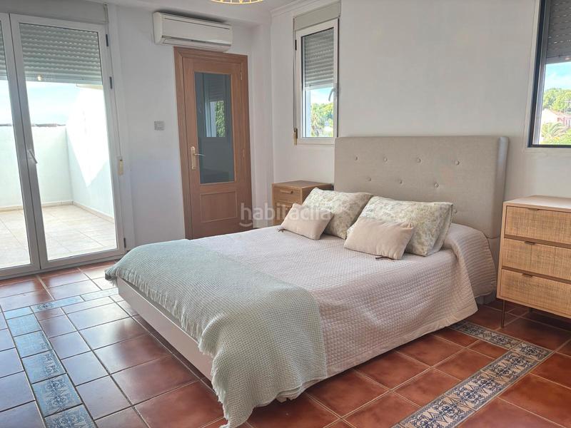 Foto 54009dc9-b836-4914-b7ce-5a86d6139e48. Chalet con camino parcheggio piscina in El Vedat - Santa Apolonia Torrent