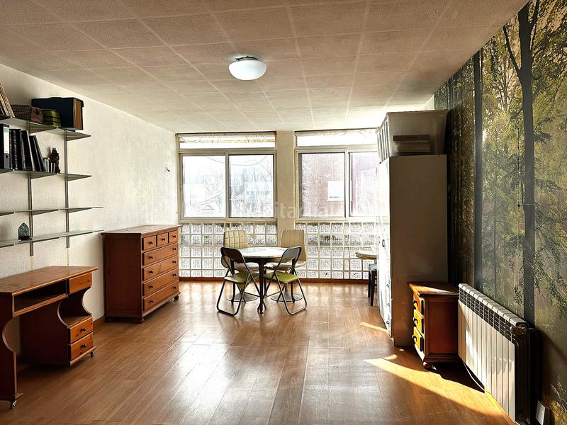 Foto fba9650f-c252-4180-b737-7bba0a117ba0. Duplex con parcheggio in Malilla Valencia