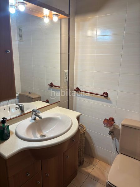 Foto b6a61da0-3e4c-4254-9fe4-36f7fe308fac. Pis amb xemeneia aparcament a Barrio de Campanar Valencia