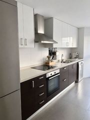 Etagenwohnung  Calle segorbe 15. Piso seminuevo!