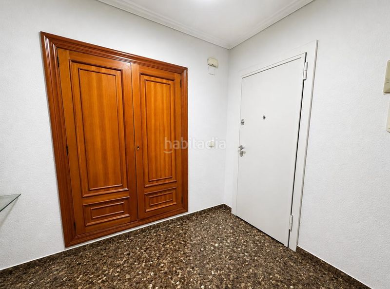 Foto dc23f4cd-24a9-4b98-86f2-1c7c15741660. Pis a Malilla Valencia