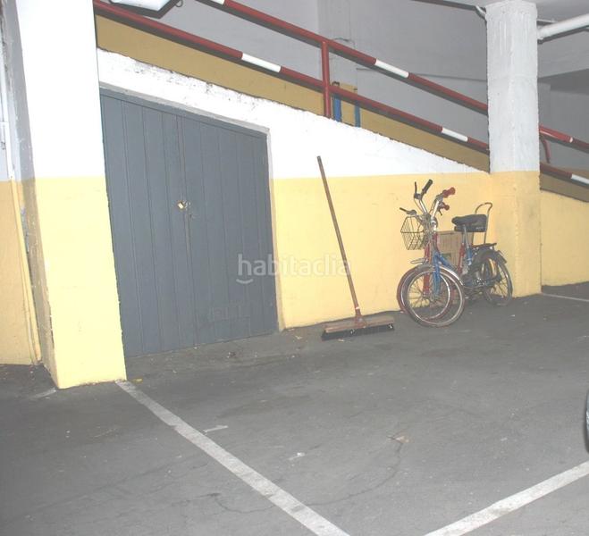 Foto e4088f1c-d1f1-4b28-a7cc-c728945e29b1. Aparcament cotxe a Font Verda Granollers