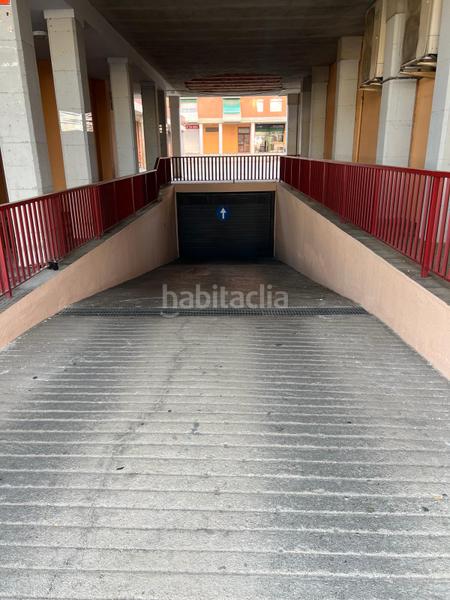 Foto dd04fe51-4d99-4ee7-95c1-ee0e5af6a369. Location parking voiture dans plaza Can monic 4 dans Granollers