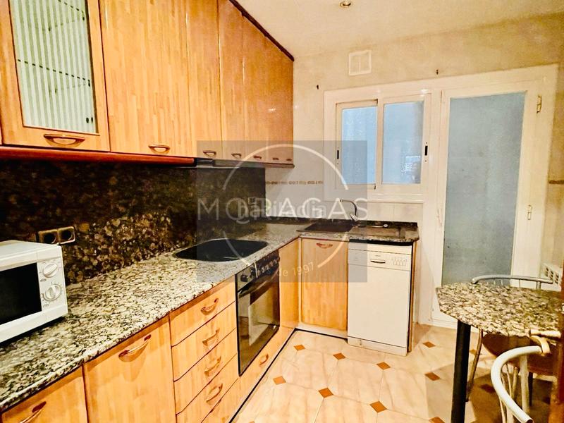 Foto a2d264fb-b05d-4757-a561-11f23e9ac72a. Etagenwohnung mit heizung in Centre Castelldefels