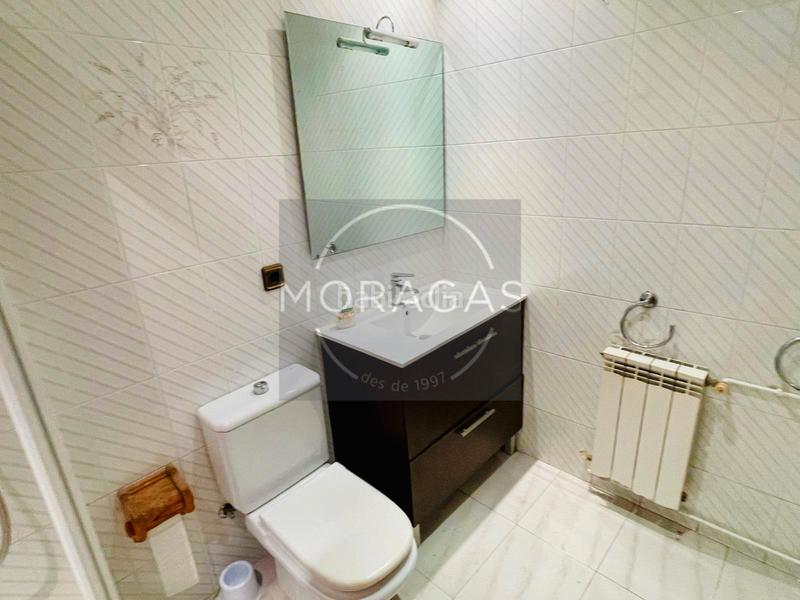 Foto efabaa5f-8d77-457c-846e-c0ddd2a2e6fa. Etagenwohnung mit heizung in Centre Castelldefels