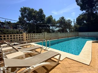 Appartement  Passeig de la muntanya. Con piscina comunitaria