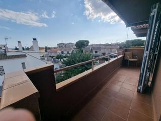 Location Attique  Calle tito