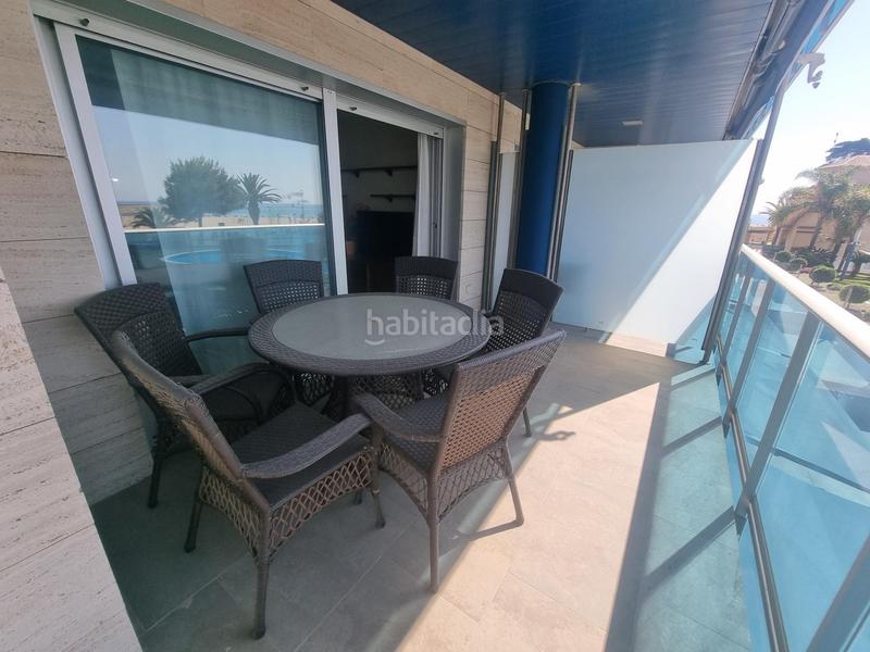 Foto 468b29bd-76b2-4394-ac6f-f38aff944588. Piso alto standing en Platja de la Paella Torredembarra