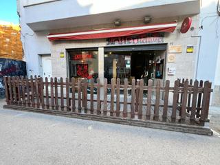 Rent Business premise in Centre