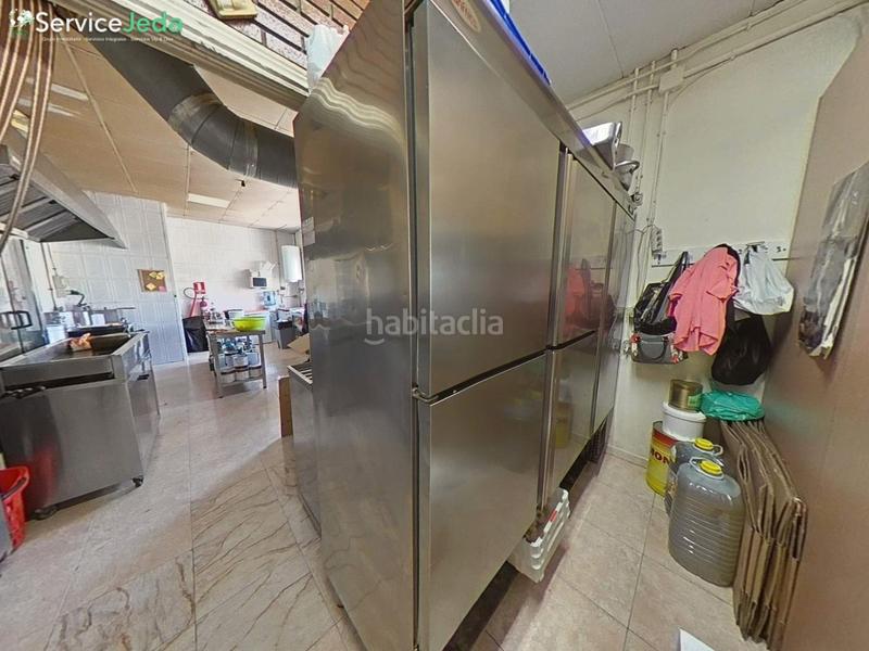 Foto d30ba7b3-a901-41e0-834c-2ace472a0fc7. Trapasso locale commerciale in calle trasversal 11 in Vendrell (El)