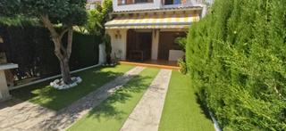 Semi detached house in Roda de Barà. Adosado en roda de bara
