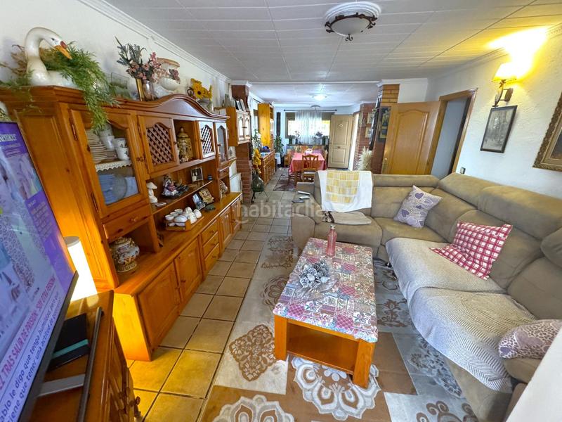 Foto 2a124db3-3a5e-4df7-9b6a-70a480abbf7e. Chalet con riscaldamento parcheggio piscina in Calafell park Calafell