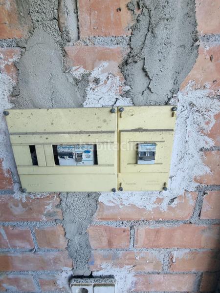 Foto e4e7c49a-4024-44bb-9c14-ac87f5dc4fdc. Affitto posto auto in Centre Torredembarra