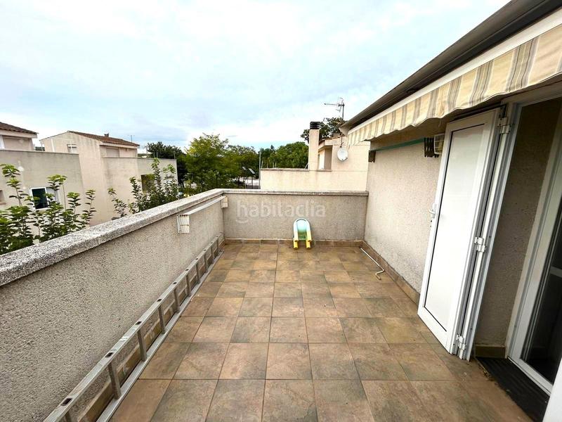 Foto 2bb70d1f-33ba-4fba-8543-724eb22a6d97. Casa a schiera con riscaldamento parcheggio in Masia Nova-Solicrup Vilanova i la Geltrú