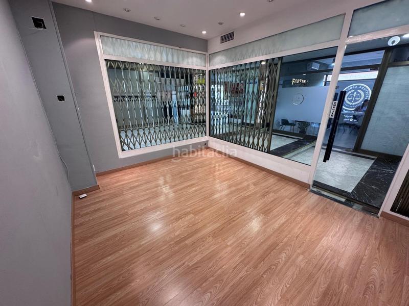 Foto 9c2c04a0-caf4-42af-a67d-94884678ca2a. Local comercial en Centre Torredembarra