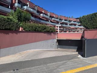 Aparcament cotxe  Carrer de la via augusta. Plaza de garaje en altafulla ubicación ideal y comodidad