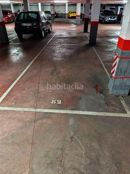 Foto 706773b6-843f-485f-bbbf-0bddc60ff91e. Parking voiture dans Centre Torredembarra