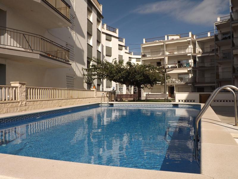 Foto 6424e99c-db02-4b38-ae62-5987f3f25e59. Àtic amb piscina a Can Toni Cunit