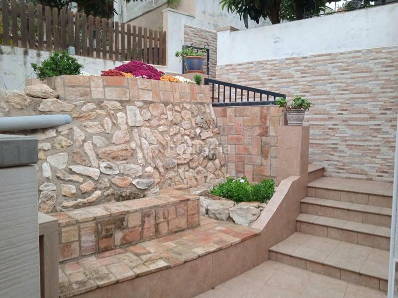 Foto 57970061-e637-4d12-bda5-21a61e3857c7. Chalet en Pobla de Montornès (La)