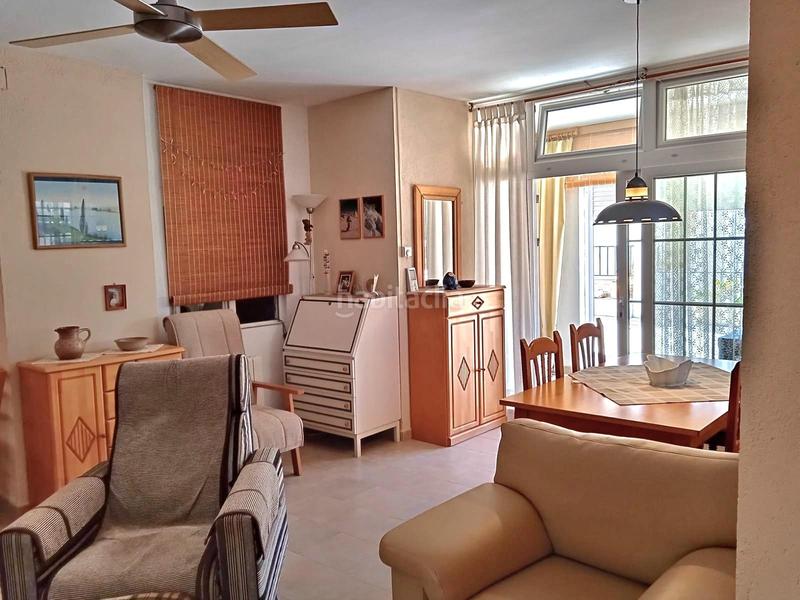 Foto f22dca82-b4be-43b0-b04c-5f70d2c2d381. Chalet en Pobla de Montornès (La)