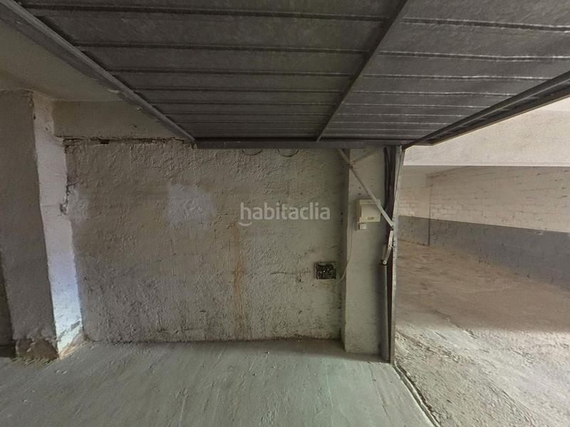 Foto afc4eb8a-78ea-4b8e-b6f0-ab8a36675d6e. Autoparkplatz in El Tancat-Mas d´en Gual Vendrell (El)