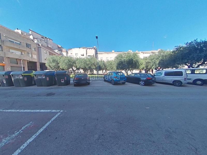 Foto f59e2841-1fe8-4904-be86-416eeec7321f. Autoparkplatz in El Tancat-Mas d´en Gual Vendrell (El)