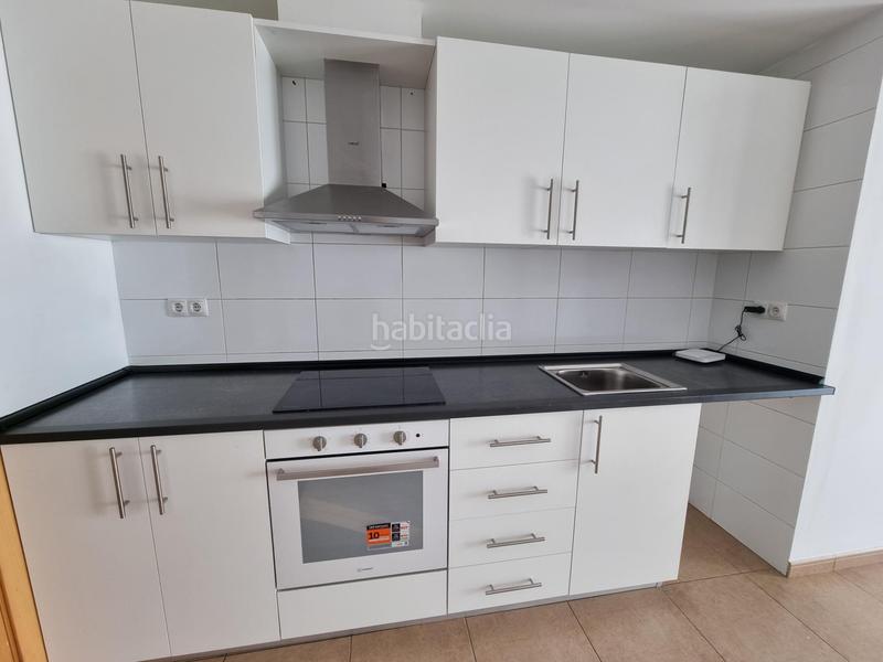 Foto 659ea3a6-861c-46c1-9e92-531e8dca6e3b. Dachwohnung mit heizung parking pool in Centre Torredembarra