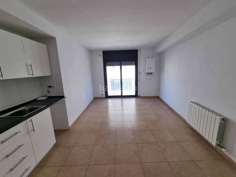 Foto 879a3603-6e58-4176-99f3-b1cf7600bef8. Penthouse with heating parking pool in Centre Torredembarra