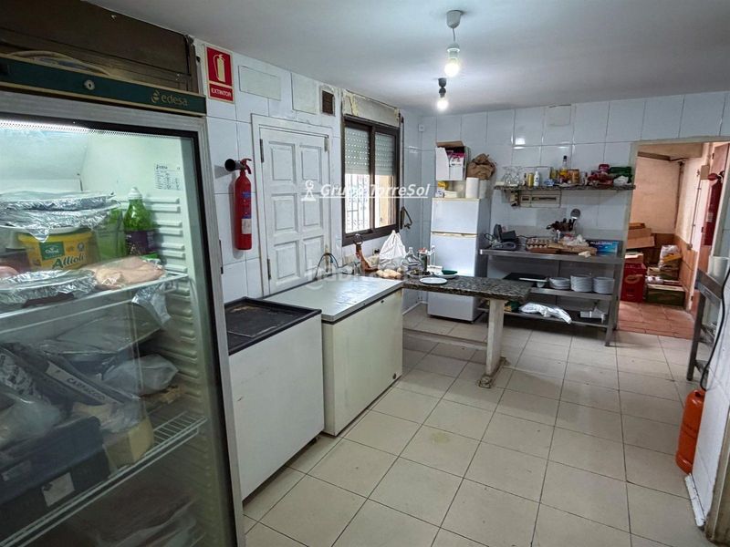 Foto 8c4a15f0-7023-42a1-9159-04a8bac97e56. Local comercial a Cunit residencial Cunit