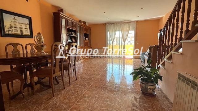 Foto 38e58887-ae9d-4918-9ae2-d3eaa94b027b. Casa amb calefacció aparcament a Santa Maria-l´Eixample-Sud Sumella Cubelles