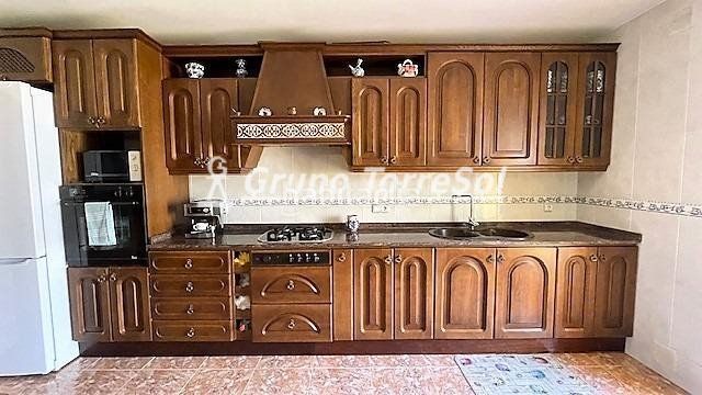 Foto fcf9bf05-a91e-4f59-b3fe-1b5763fa2f74. Casa amb calefacció aparcament a Santa Maria-l´Eixample-Sud Sumella Cubelles