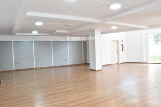 Local commercial  Baix penedes. Local comercial vendrell para inversores con inquilinos