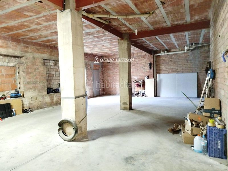 Foto cf861fd9-9fff-439b-8c91-11897ab2e1d9. Local comercial a Calafell poble Calafell
