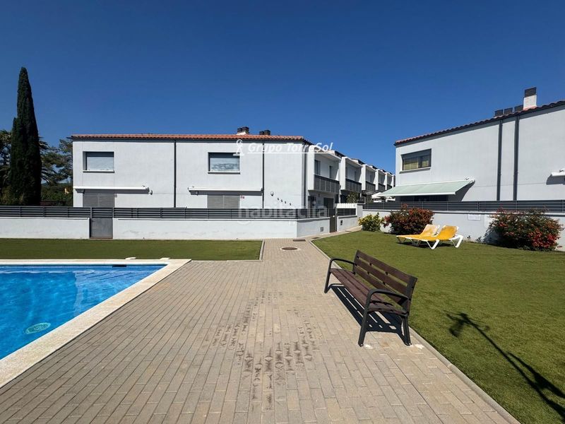 Foto 43c253b7-ccca-4019-a7e1-9ad3ae61cb35. Casa adossada amb calefacció piscina a Roda de Barà