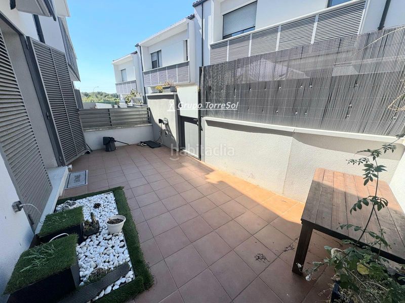 Foto 703dd504-b05d-4a03-8fc3-a34e626eaea9. Casa adossada amb calefacció piscina a Roda de Barà