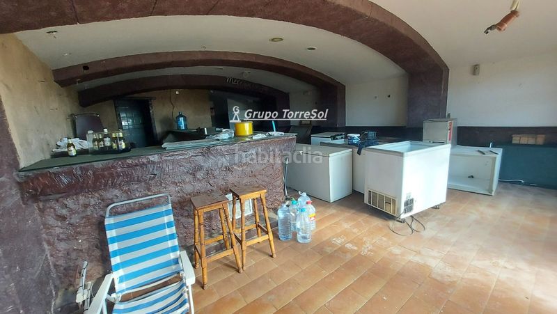 Foto d0d67674-bad3-4ffd-bc58-3a6f946d18c1. Local comercial a L´Estany Calafell