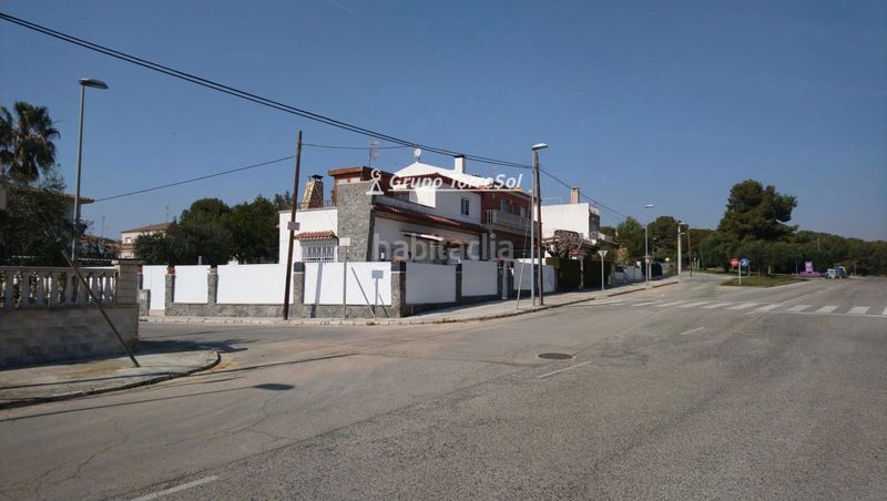 Foto 3e48ad7e-36f4-4319-ba44-272959b2880c. Casa amb calefacció aparcament piscina a Cunit residencial Cunit