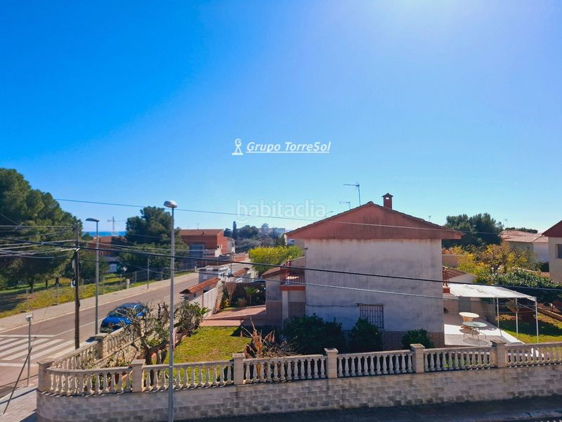 Foto 4fb8f406-3b2b-4e58-a763-9f485073147d. Casa amb calefacció aparcament piscina a Cunit residencial Cunit