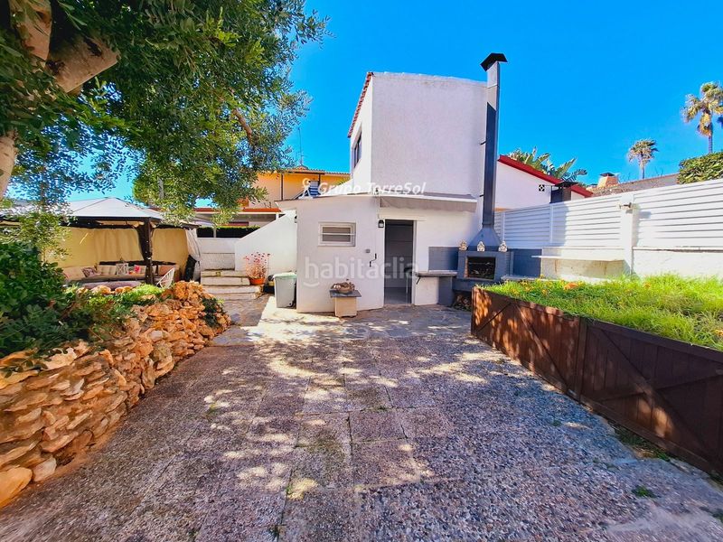 Foto 681d02d3-044c-49cf-8828-4f44007fff12. Casa amb calefacció aparcament piscina a Cunit residencial Cunit